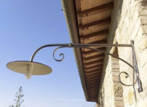 Tivoli Large Outdoor Wall Lamp — большая настенная лампа