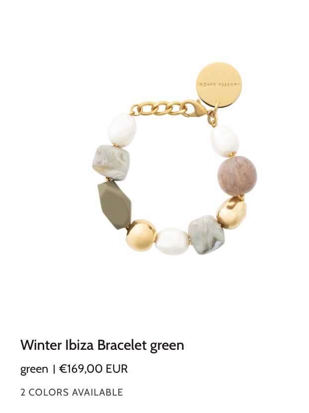 Winter Ibiza Bracelet от Vanessa Baroni — это идеальный акцент, способный вдохнуть свежесть и характер в любой образ.