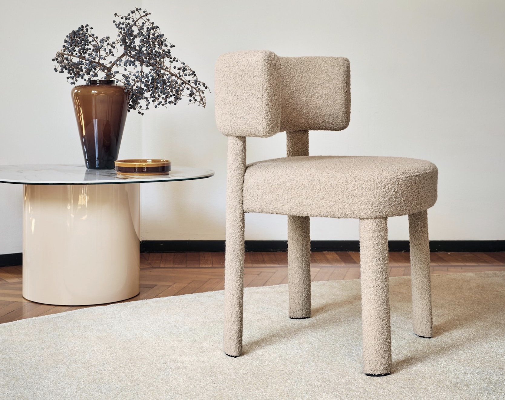 Купить мебель из Европы с доставкой в Россию Calligaris